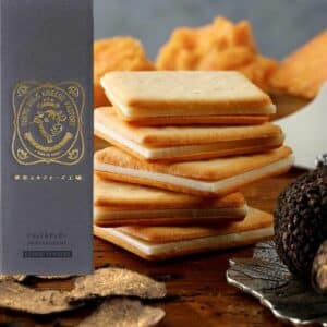  Archives Tokyo Milk Cheese Factory (Truffle & Cheddar) (10 Pieses)