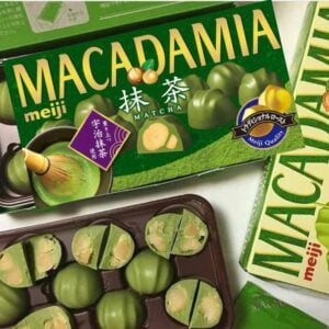  Archives Meiji Macadama Chocolate (Matcha)